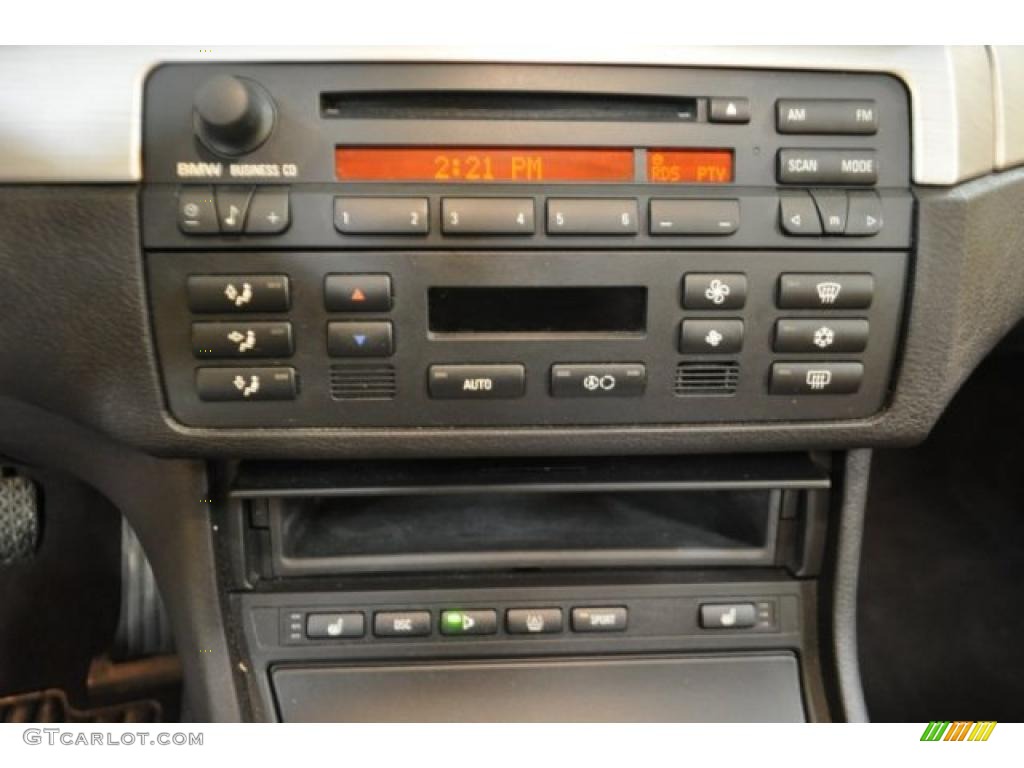 2006 BMW M3 Coupe Controls Photo #46459563