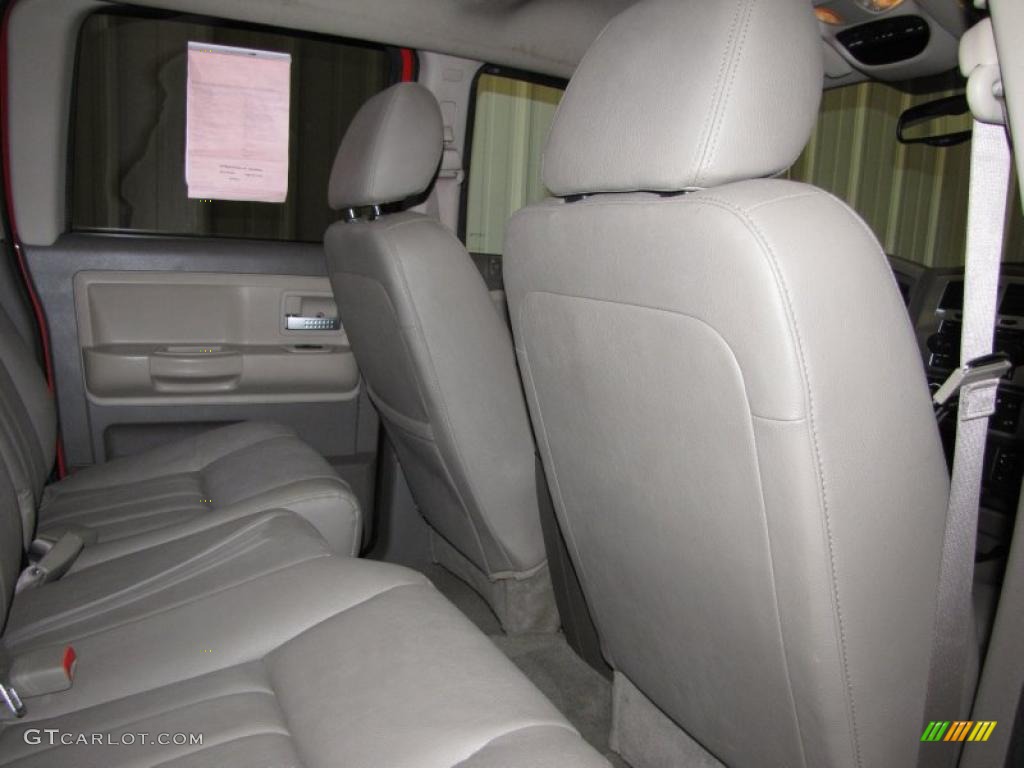 Medium Slate Gray Interior 2005 Dodge Dakota Laramie Quad Cab 4x4 Photo #46460875