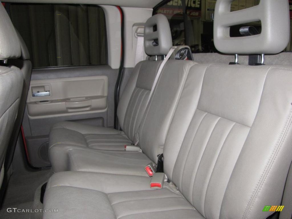 Medium Slate Gray Interior 2005 Dodge Dakota Laramie Quad Cab 4x4 Photo #46460934