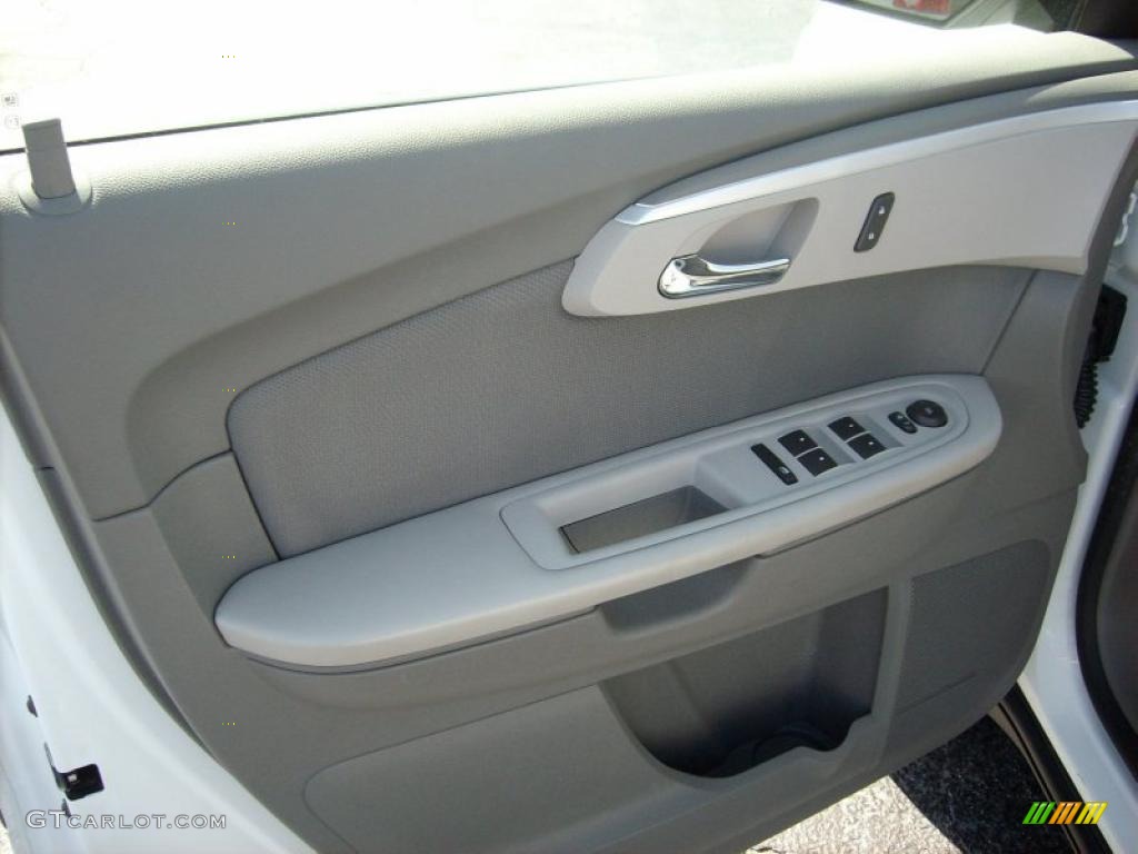2010 Chevrolet Traverse LS Dark Gray/Light Gray Door Panel Photo #46461843