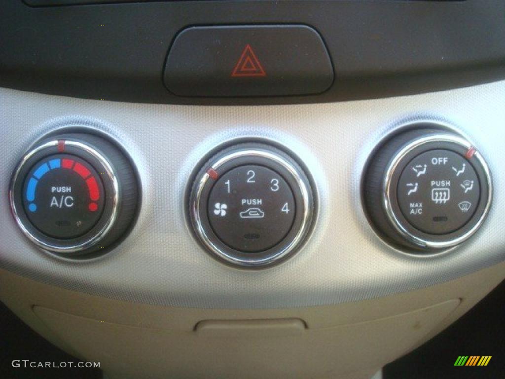 2009 Elantra GLS Sedan - Laguna Sand / Beige photo #13
