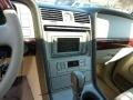 2004 Light French Silk Metallic Lincoln Navigator Luxury 4x4  photo #18