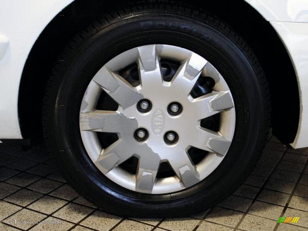2005 Kia Optima LX Wheel Photo #46465143