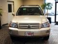 2004 Vintage Gold Metallic Toyota Highlander Limited V6  photo #3