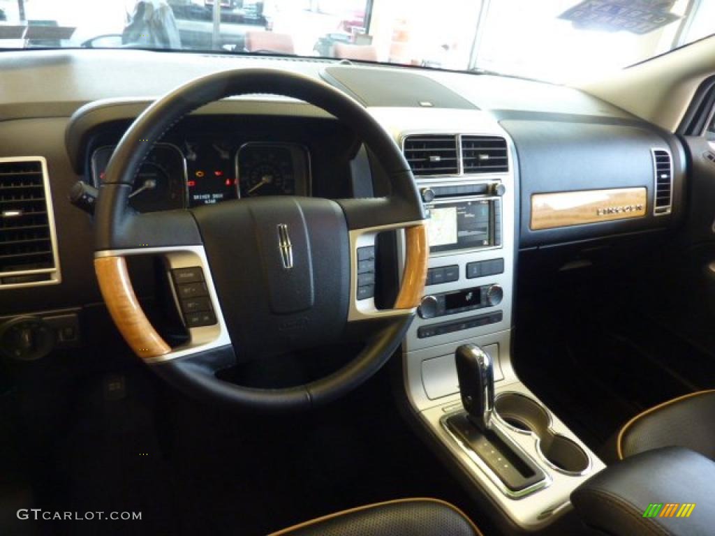 2010 Lincoln MKX FWD Charcoal Black Dashboard Photo #46465410