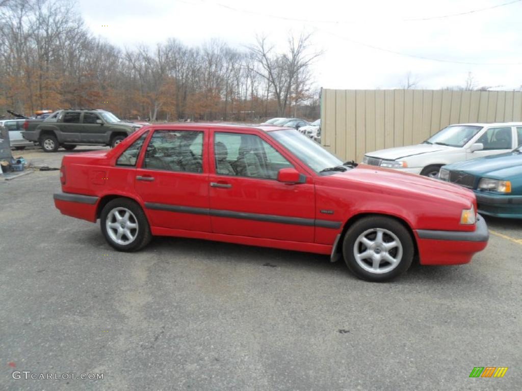 Bright Red 1997 Volvo 850 GLT Turbo Sedan Exterior Photo #46466253