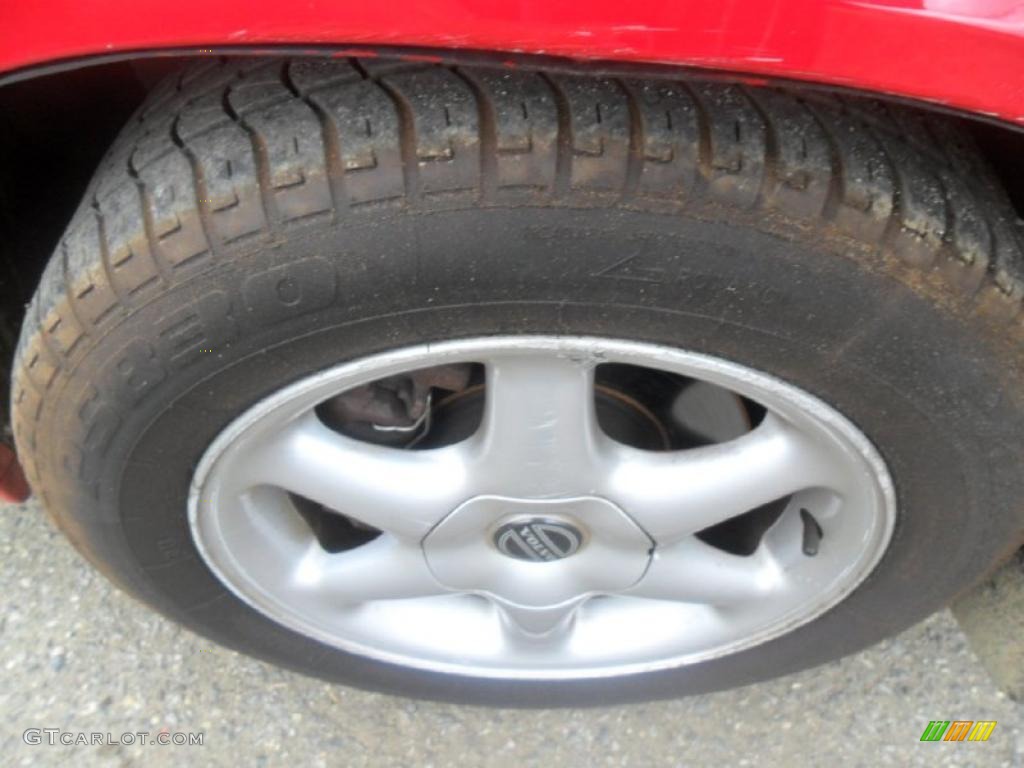 1997 Volvo 850 GLT Turbo Sedan Wheel Photos