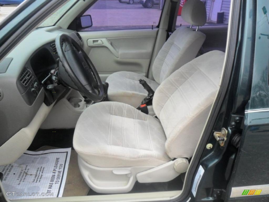 Beige Interior 1999 Volkswagen Jetta GL Sedan Photo #46466466