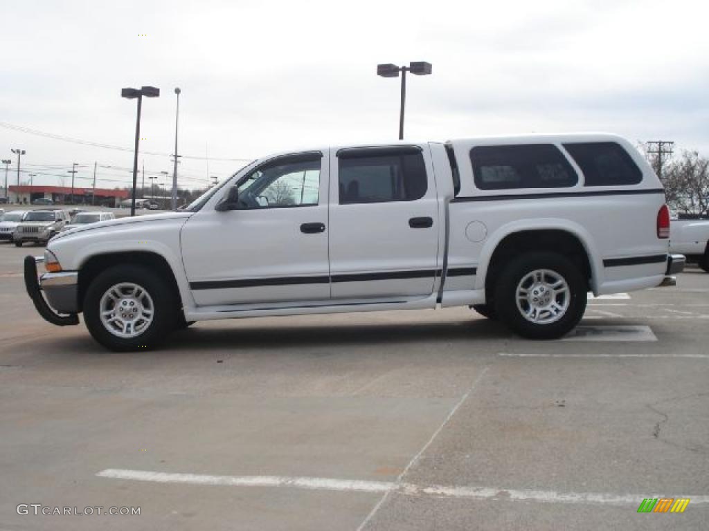 2003 Dakota SLT Quad Cab - Bright White / Taupe photo #6