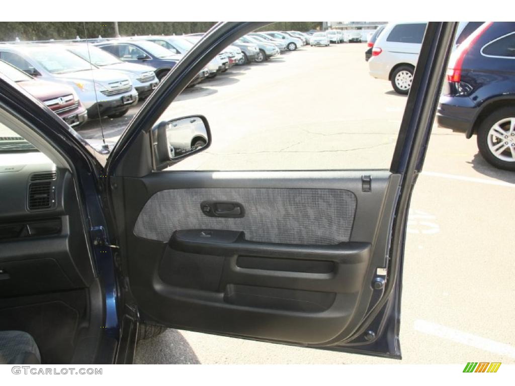 2004 CR-V LX 4WD - Eternal Blue Pearl / Black photo #17