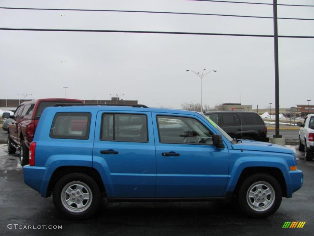 2008 Patriot Sport 4x4 - Surf Blue Pearl / Dark Slate Gray photo #5