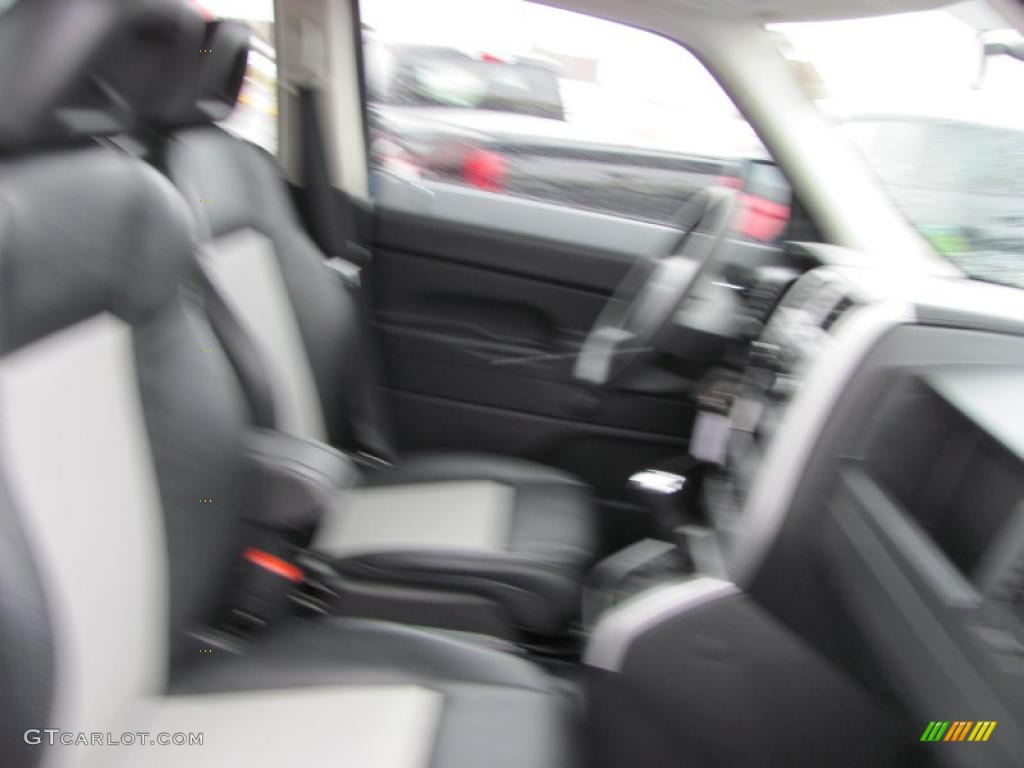 2008 Patriot Sport 4x4 - Surf Blue Pearl / Dark Slate Gray photo #12