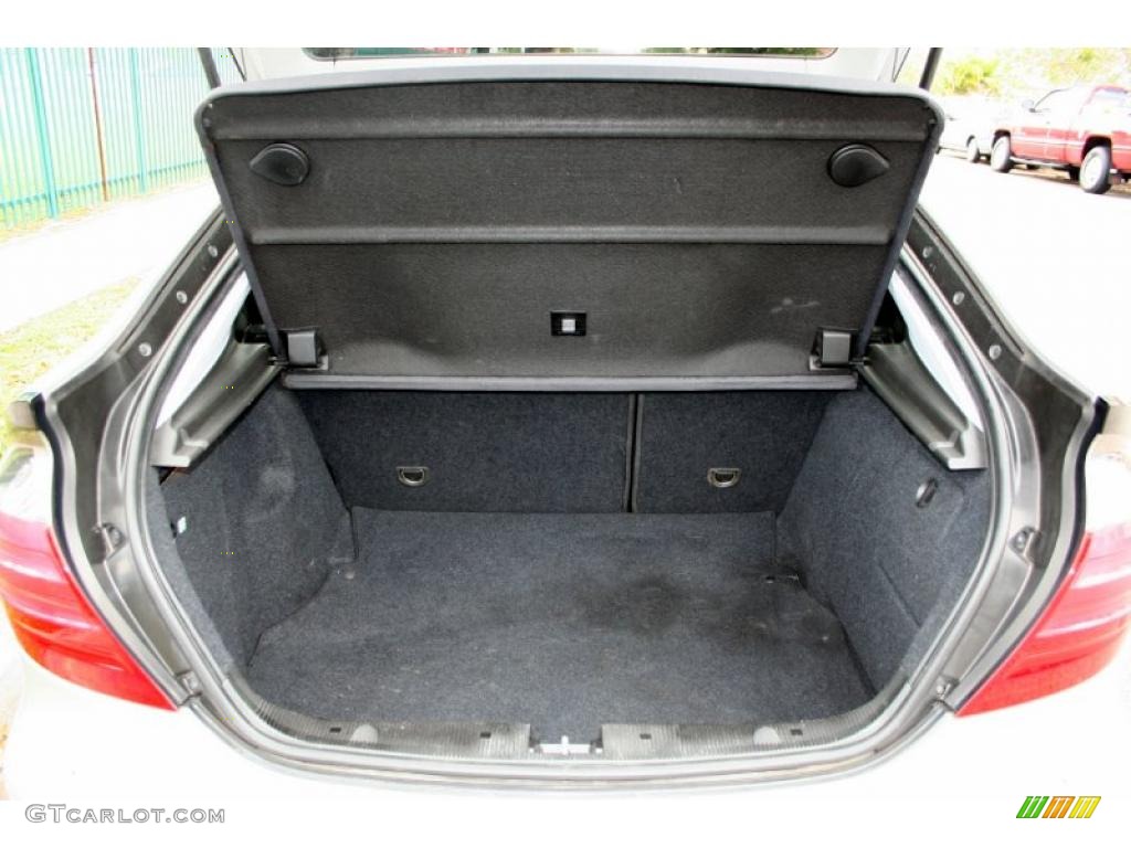 2002 Mercedes-Benz C 230 Kompressor Coupe Trunk Photo #46470477