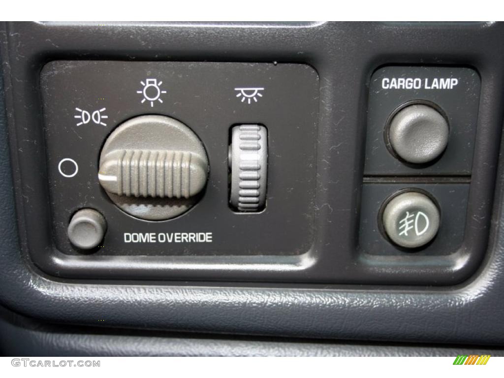 2000 GMC Sierra 2500 SLT Extended Cab 4x4 Controls Photo #46471935