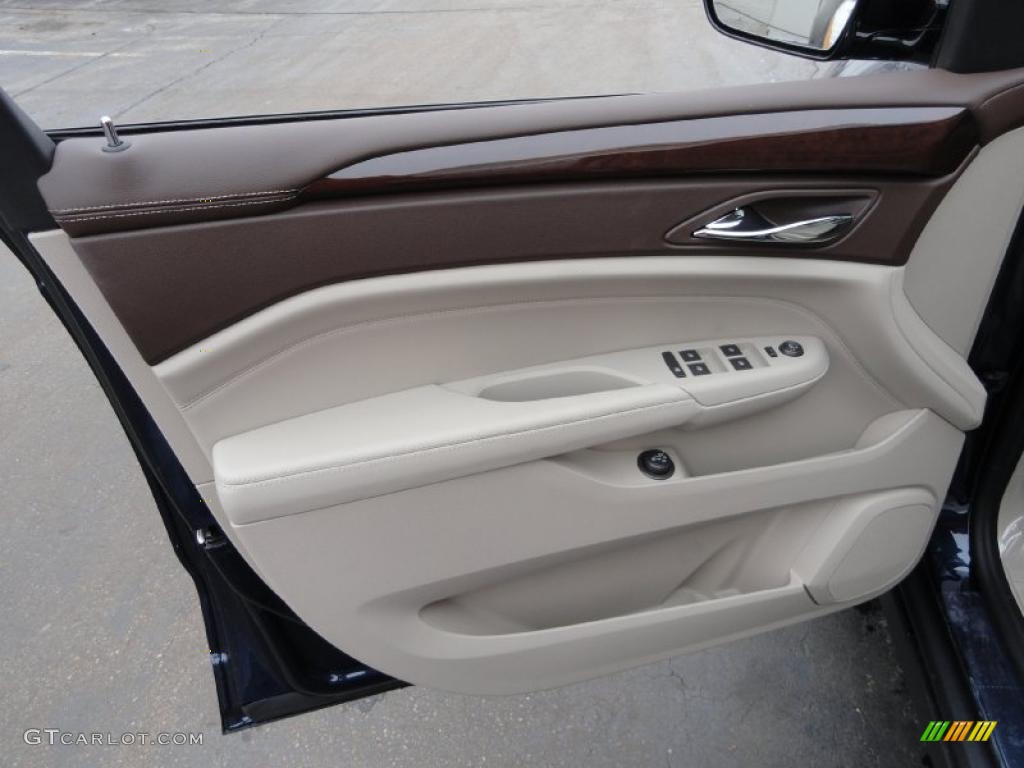 2011 Cadillac SRX FWD Shale/Brownstone Door Panel Photo #46472544