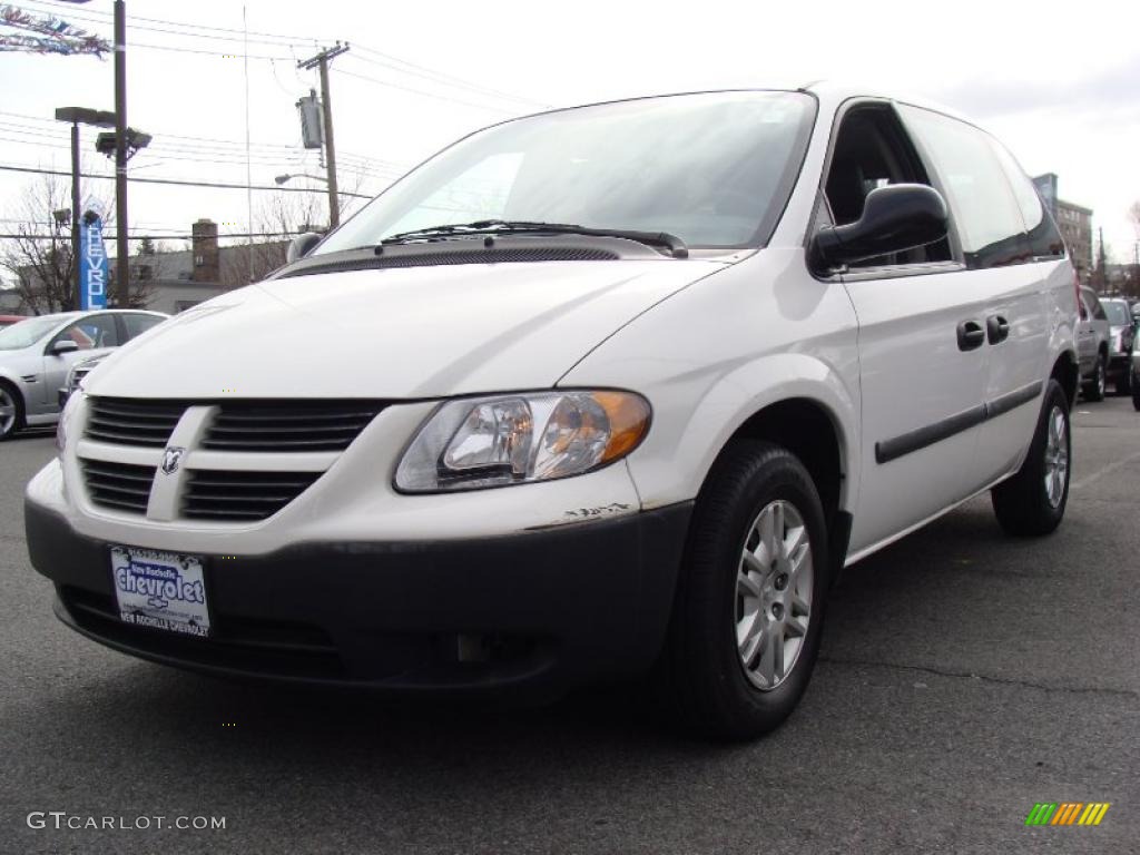 2007 Caravan SE - Stone White / Medium Slate Gray photo #3