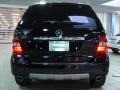 Black - ML 350 4Matic Photo No. 5