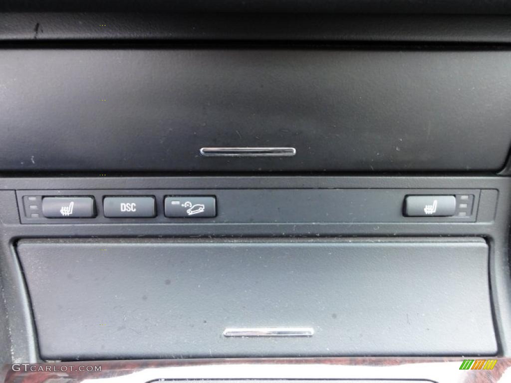 2003 BMW 3 Series 325xi Wagon Controls Photo #46473924