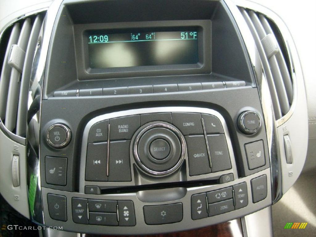 2011 Buick LaCrosse CXL AWD Controls Photo #46475154