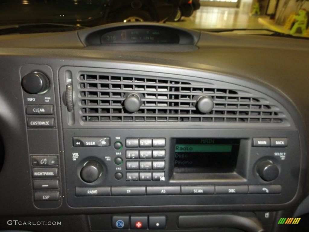 2003 Saab 9-3 Linear Sport Sedan Controls Photo #46475193