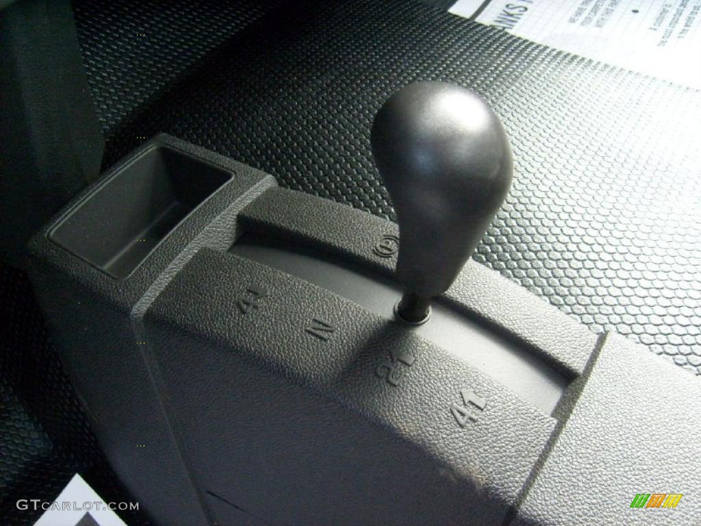 2011 GMC Sierra 2500HD Work Truck Regular Cab 4x4 Controls Photo #46475733
