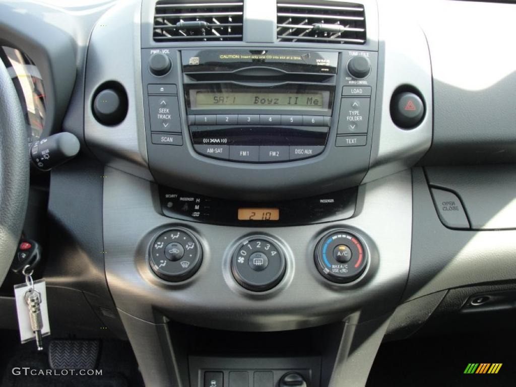 2011 Toyota RAV4 V6 Controls Photo #46476261