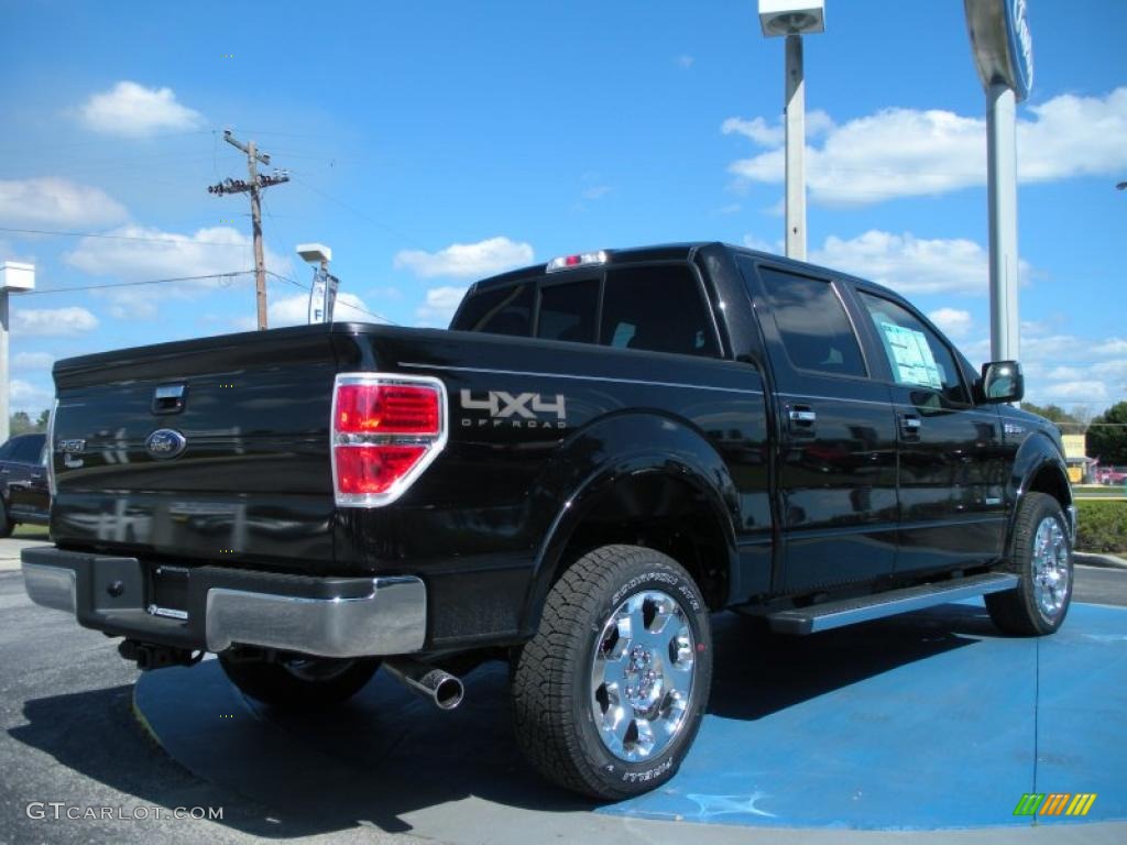 Tuxedo Black Metallic 2011 Ford F150 Lariat SuperCrew 4x4 Exterior Photo #46477302