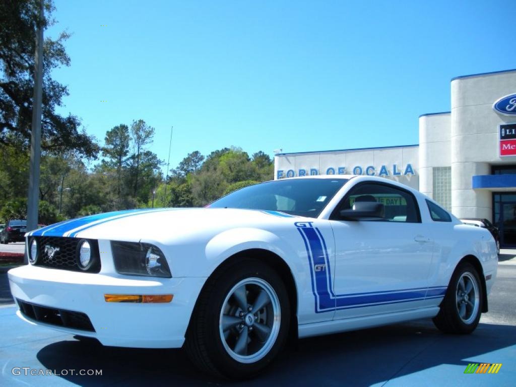 Performance White Ford Mustang