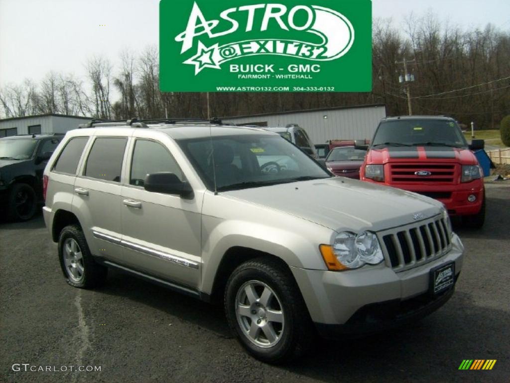 2010 Grand Cherokee Laredo 4x4 - Bright Silver Metallic / Dark Slate Gray photo #1