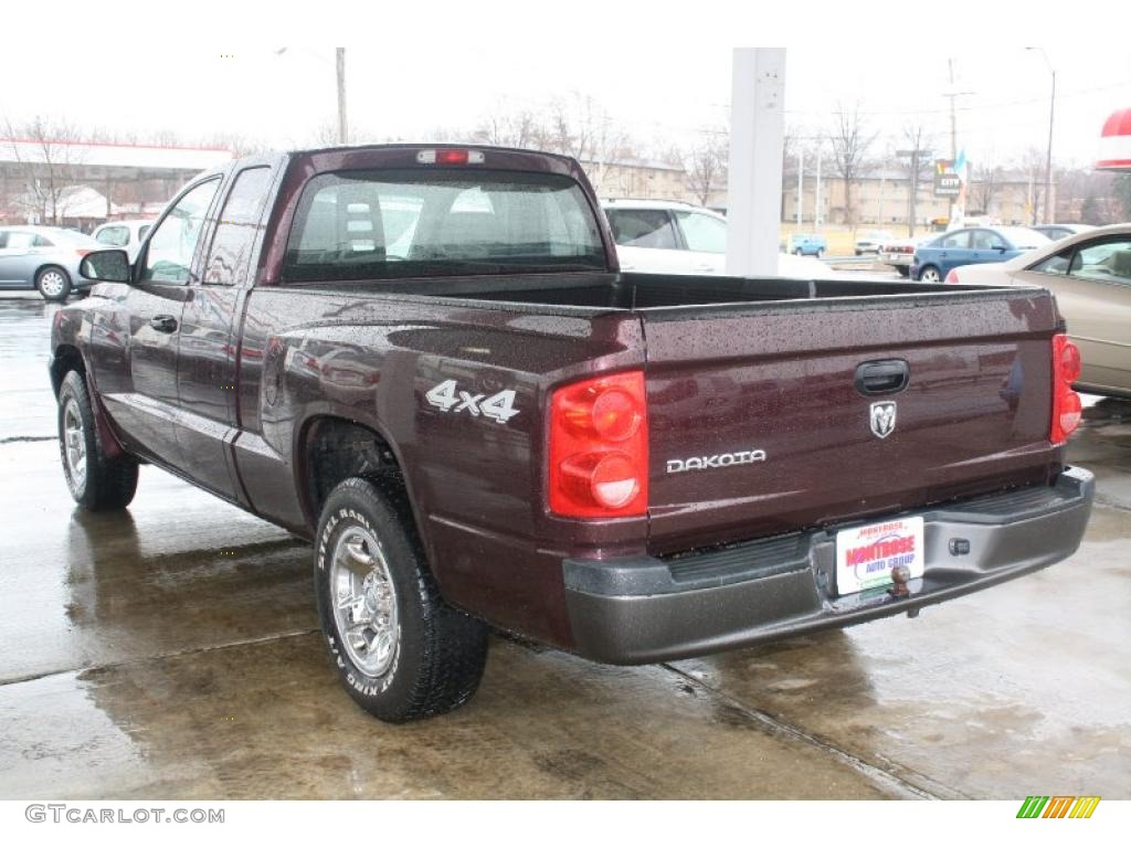 Deep Molten Red Pearl 2005 Dodge Dakota ST Club Cab 4x4 Exterior Photo #46478310