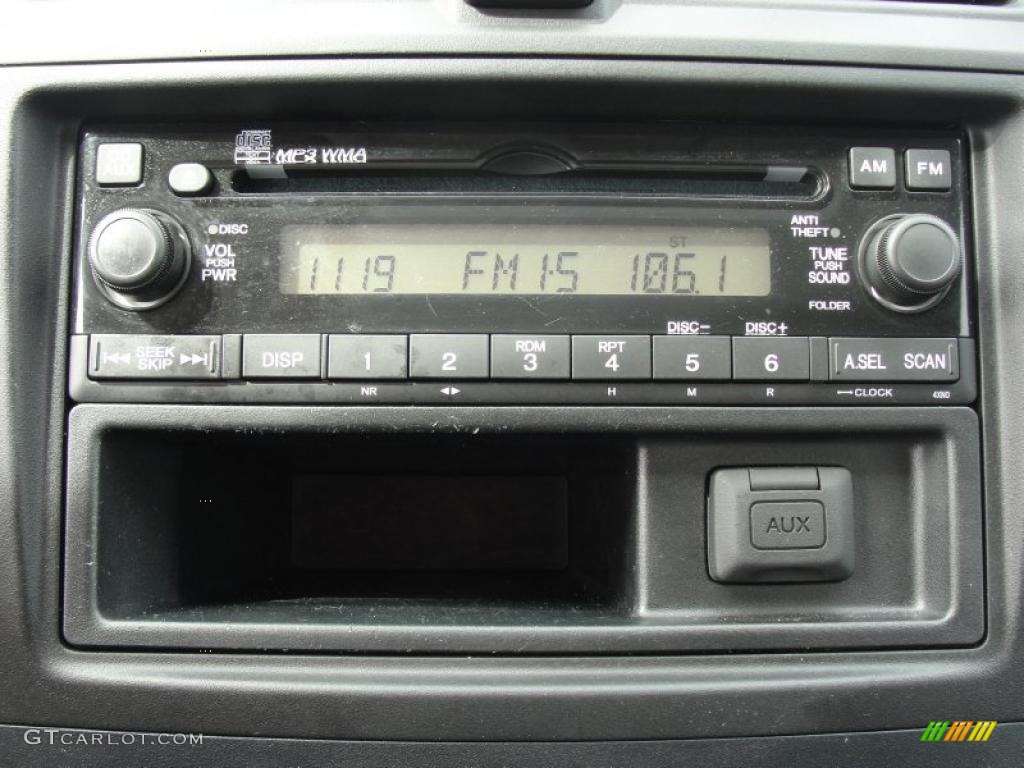 2009 Honda CR-V LX Controls Photo #46478424