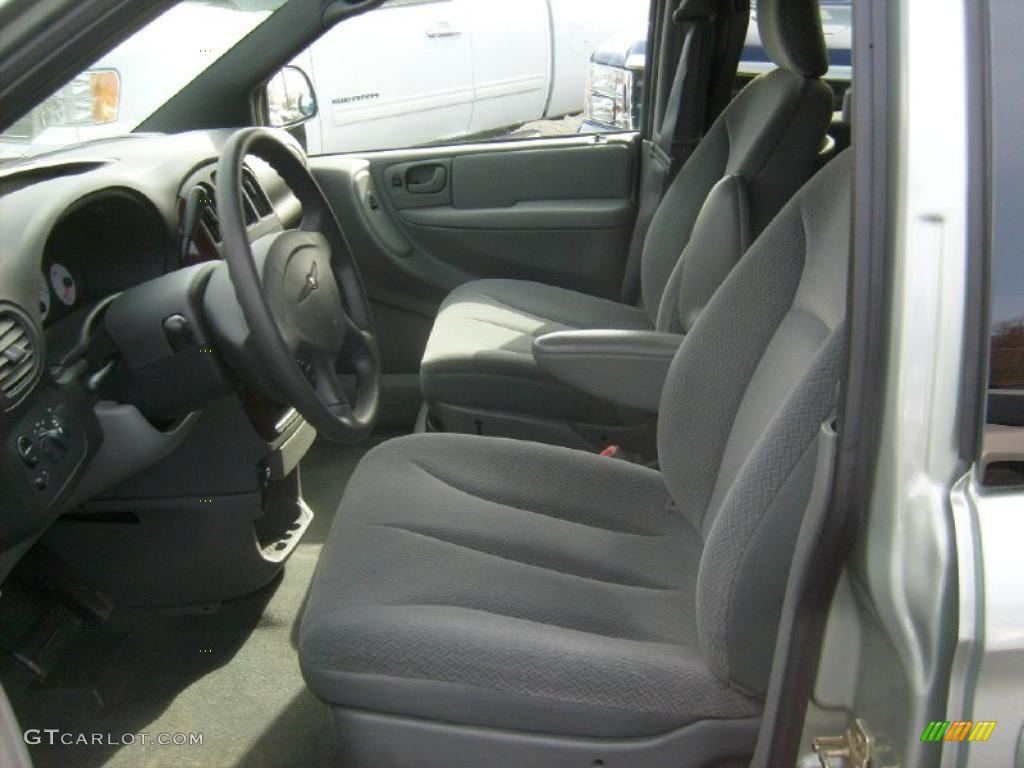 Medium Slate Gray Interior 2004 Chrysler Town & Country LX Photo #46478988