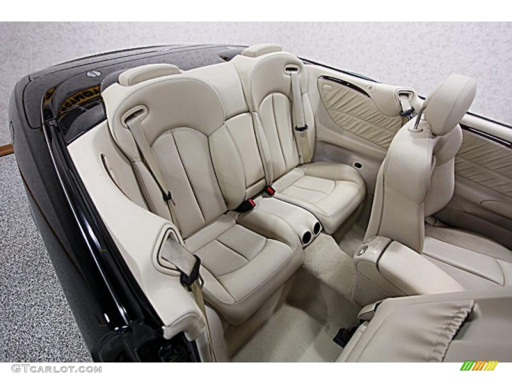 Stone Interior 2004 Mercedes-Benz CLK 500 Cabriolet Photo #46479417