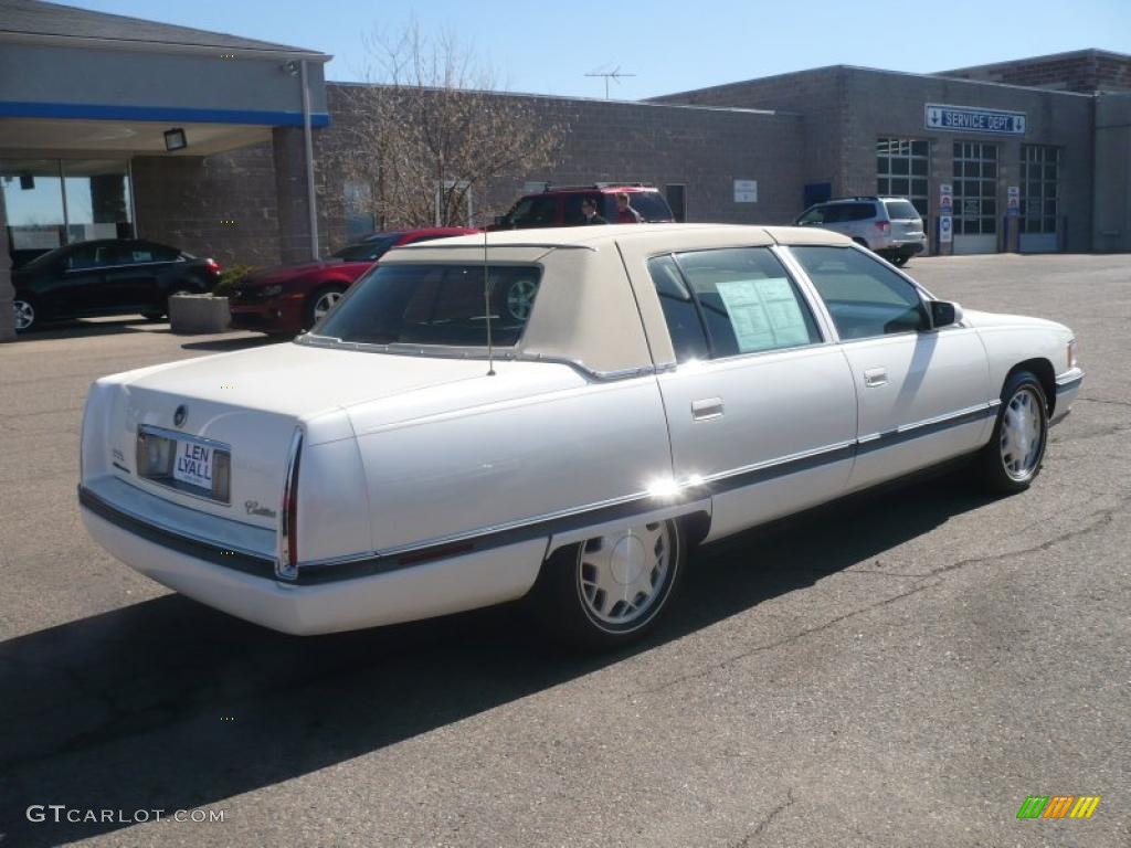 1995 DeVille Concours - White Diamond / Mocha photo #6