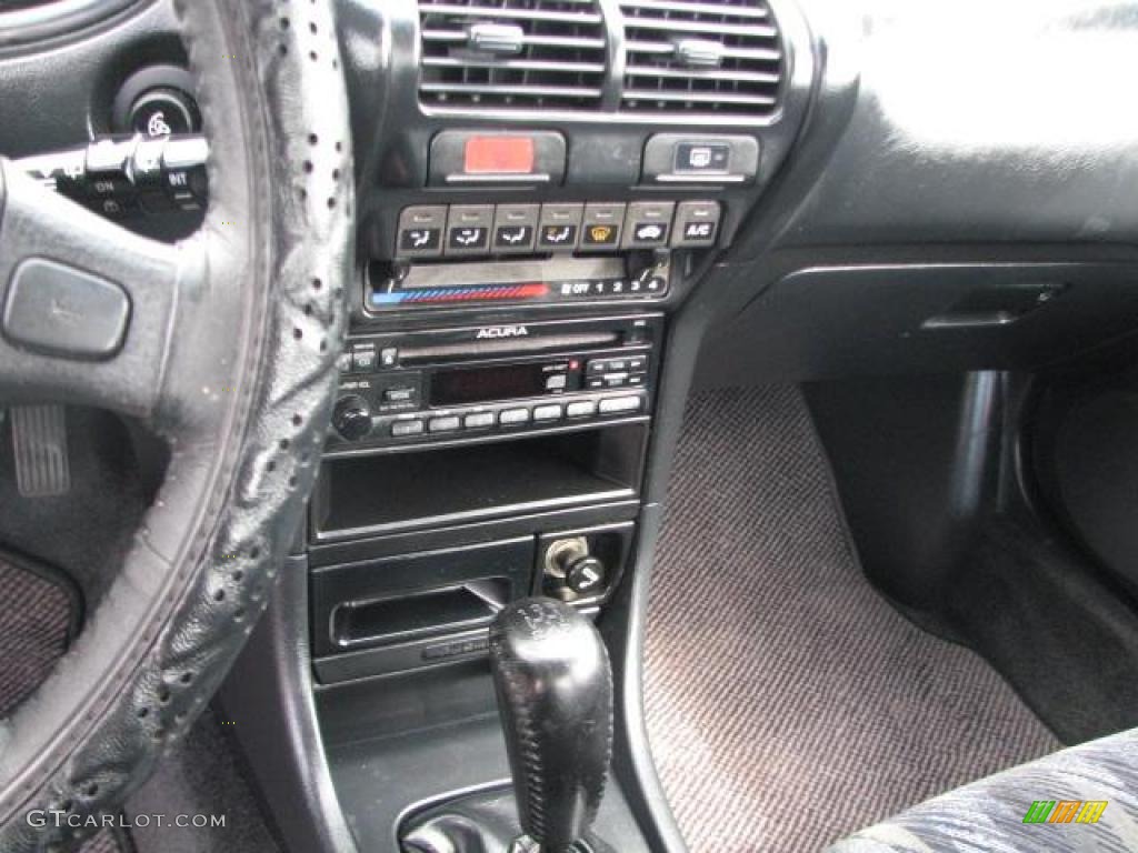 2000 Acura Integra LS Coupe Controls Photos