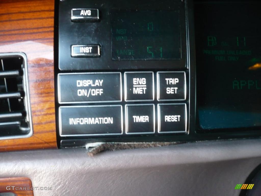 1995 Cadillac DeVille Concours Controls Photo #46482204