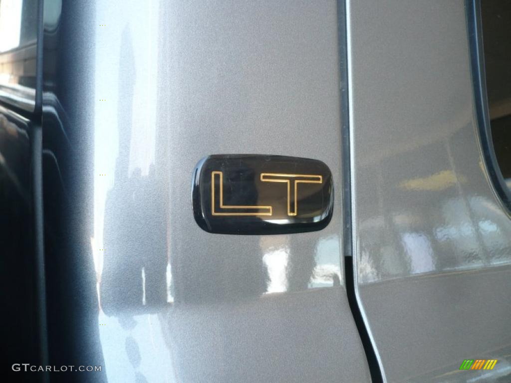 2006 Chevrolet Silverado 2500HD LT Extended Cab 4x4 Marks and Logos Photo #46482519