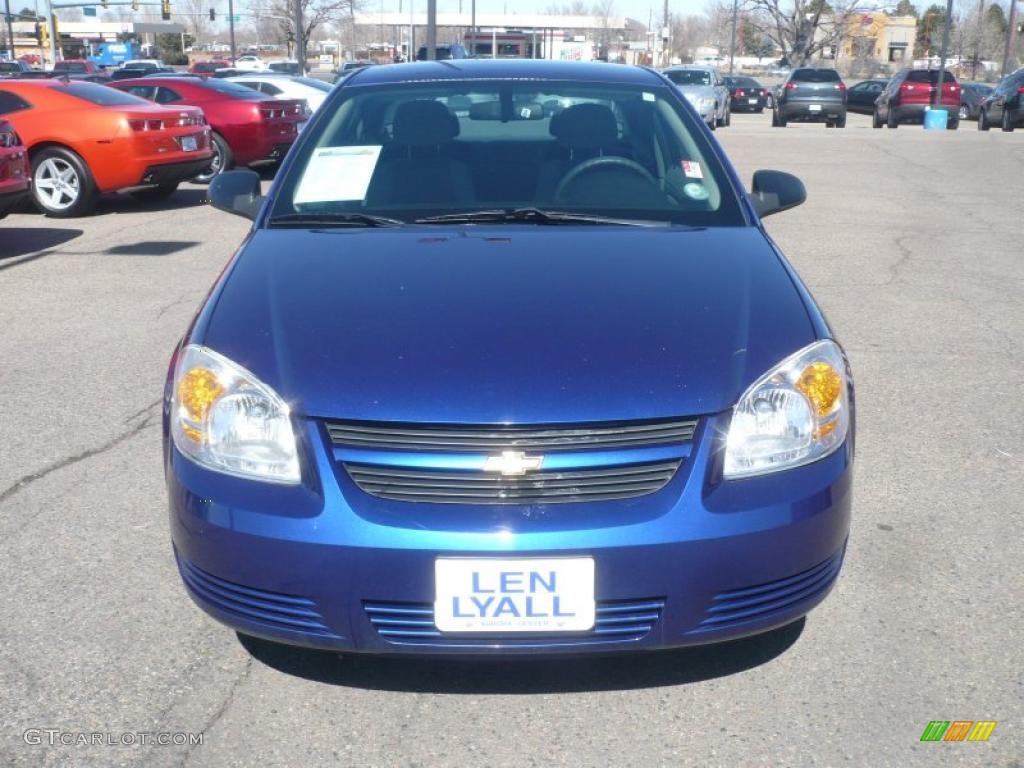 2007 Cobalt LS Coupe - Laser Blue Metallic / Gray photo #3