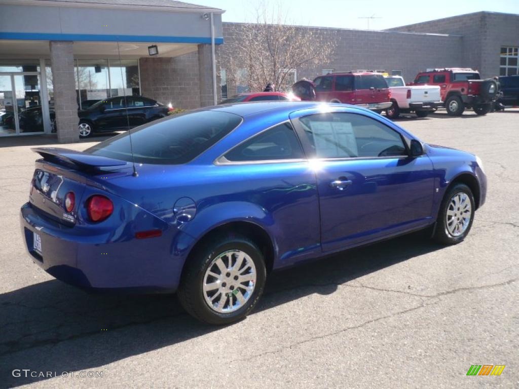 2007 Cobalt LS Coupe - Laser Blue Metallic / Gray photo #6