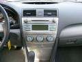 Super White - Camry LE Photo No. 18