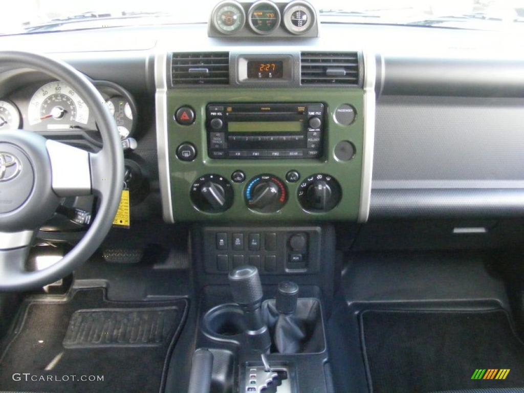 2010 Toyota FJ Cruiser 4WD Dark Charcoal Dashboard Photo #46484997