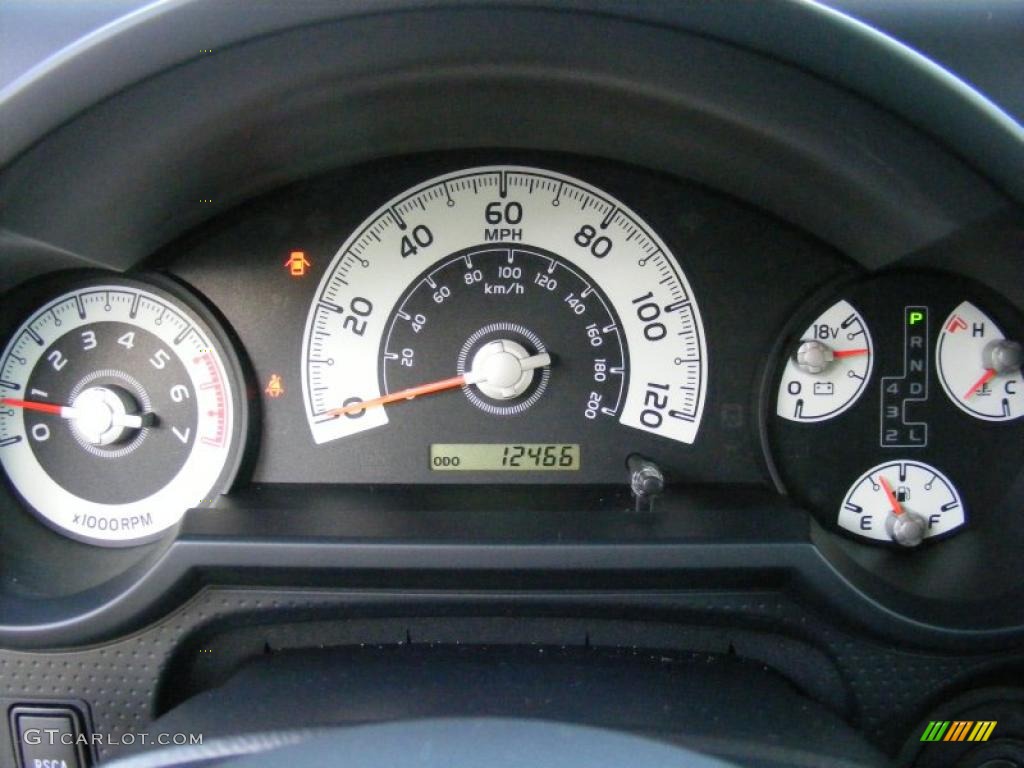 2009 Toyota FJ Cruiser 4WD Gauges Photo #46485420