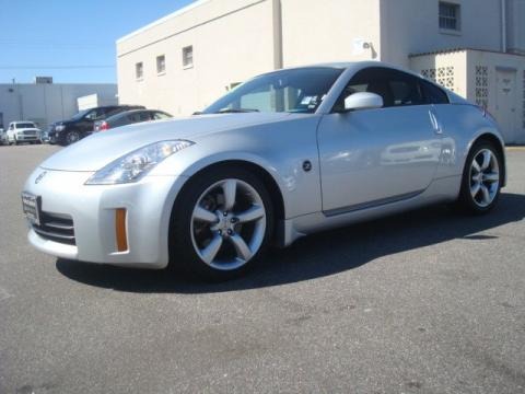 Nissan 350z touring roadster specs