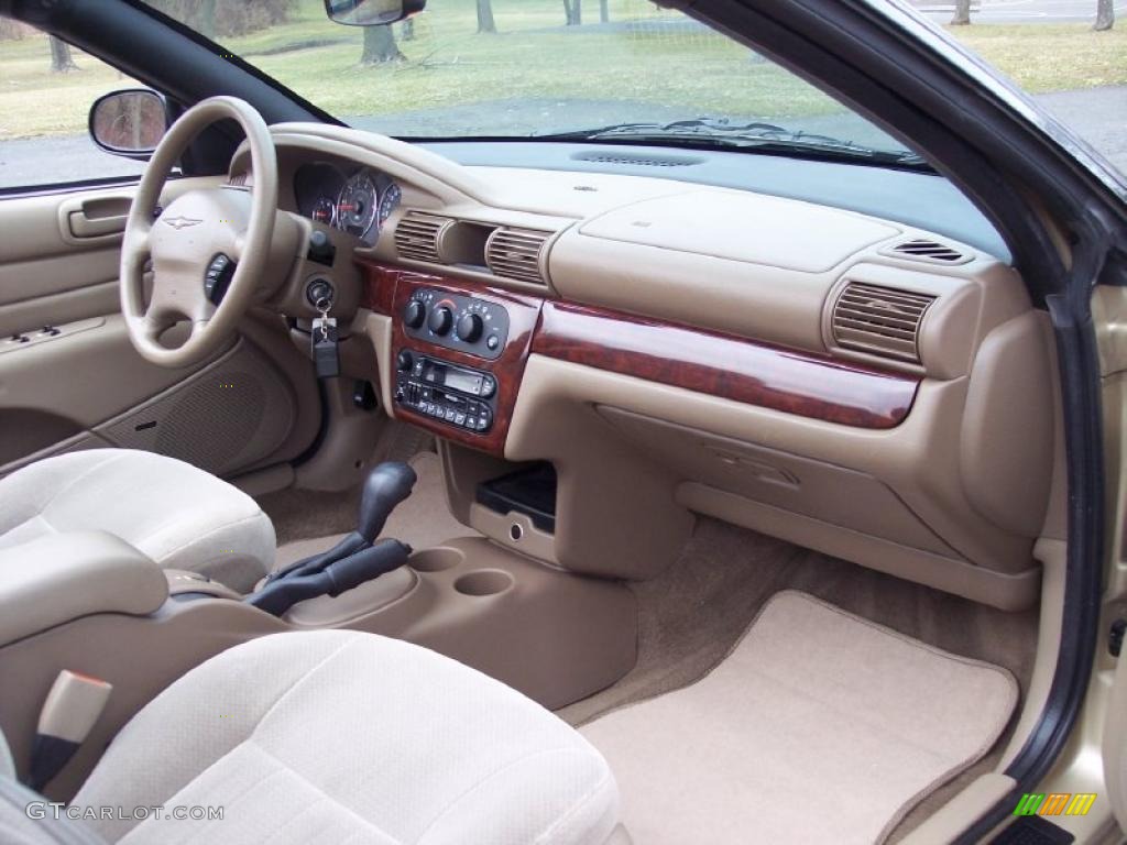 2001 Chrysler Sebring LX Convertible Sandstone Dashboard Photo #46486527
