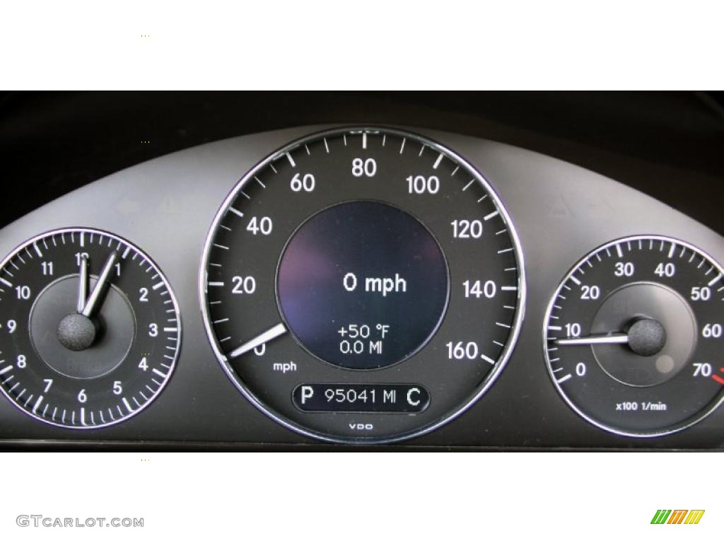 2004 Mercedes-Benz CLK 320 Cabriolet Gauges Photos