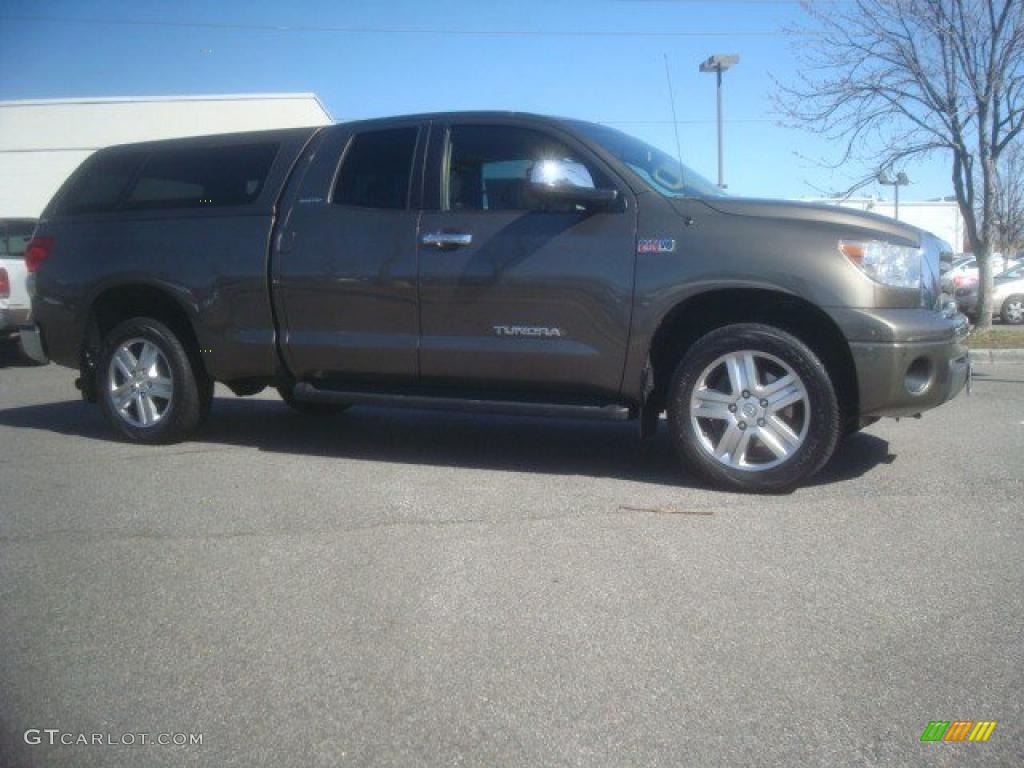 2007 Tundra Limited Double Cab 4x4 - Pyrite Mica / Beige photo #3