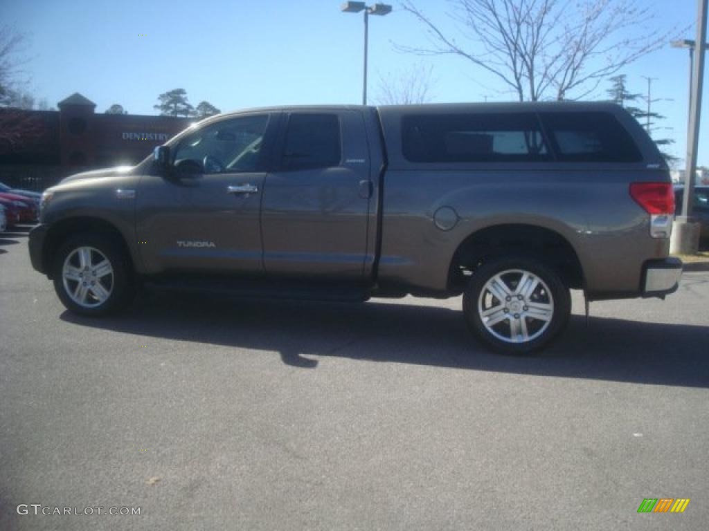 2007 Tundra Limited Double Cab 4x4 - Pyrite Mica / Beige photo #6