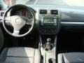 Black - Jetta SE Sedan Photo No. 8