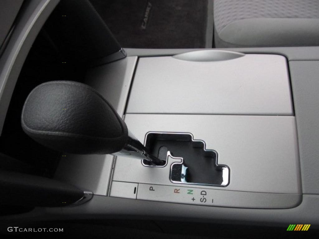 2011 Toyota Camry LE 6 Speed ECT-i Automatic Transmission Photo #46489494