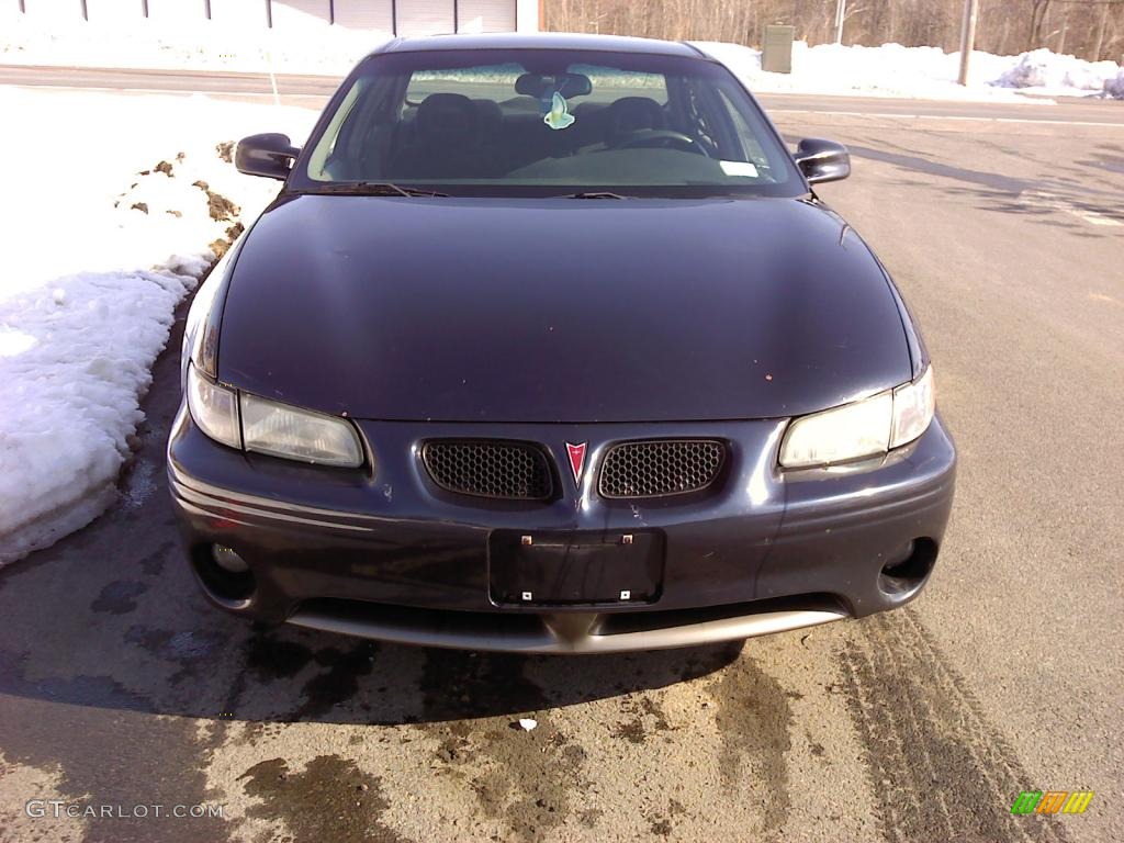 2002 Grand Prix GT Sedan - Blue Black Metallic / Graphite photo #2